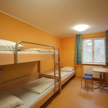 Djh Waren - Müritz *