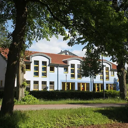 Djh Waren - Müritz Waren (Müritz)